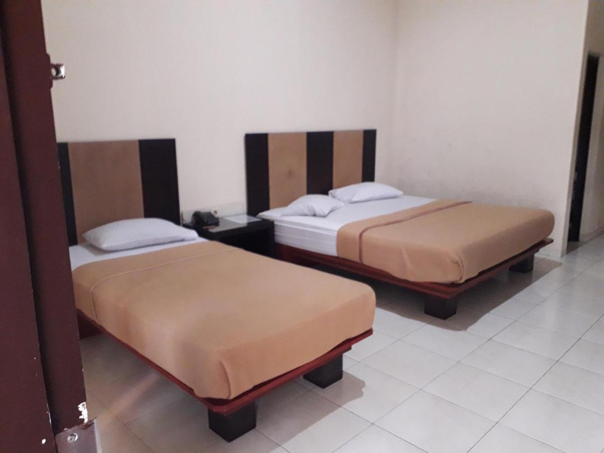 Surya Hotel & Resort Baturraden Zewnętrze zdjęcie